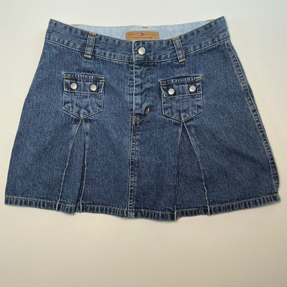 Tommy Hilfiger Girls Denim Skort Medium Wash Pleated Pockets Size 12